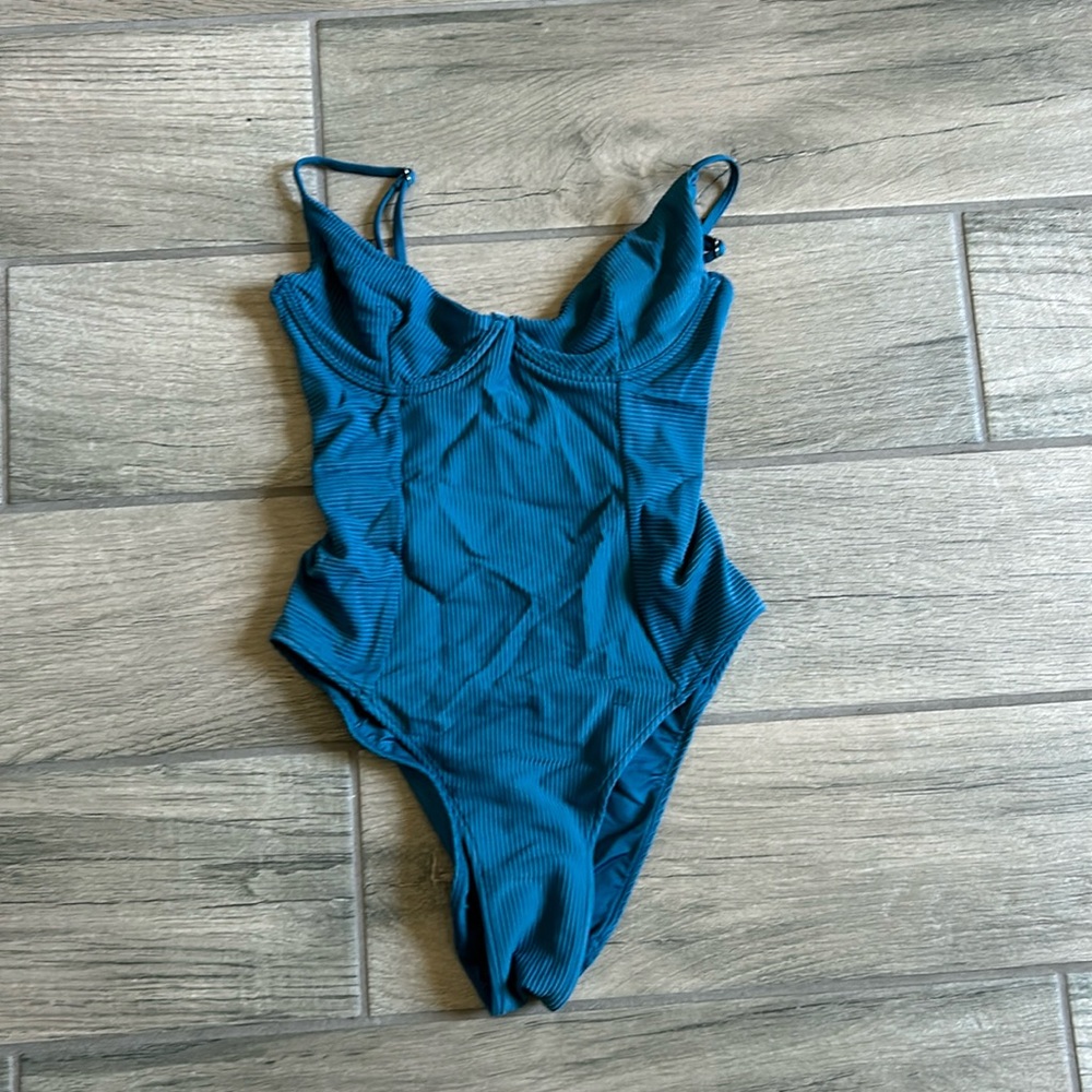 ARO ribbed one piece swim suit